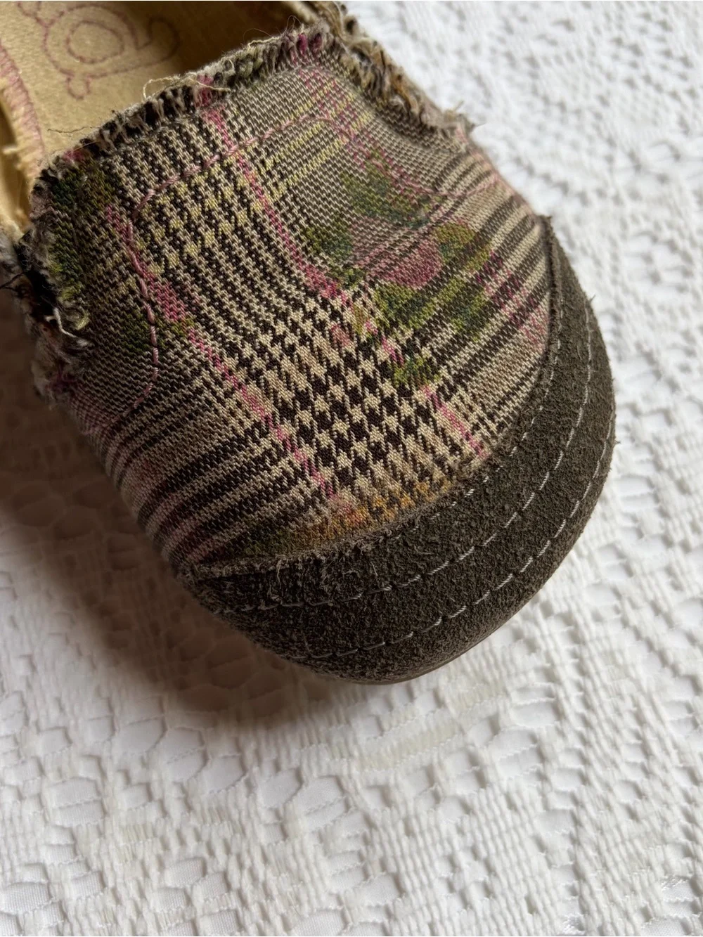 Vintage Y2K Mudd Ballet Flats Pink Brown/Gray Plaid with Flower Details Rare